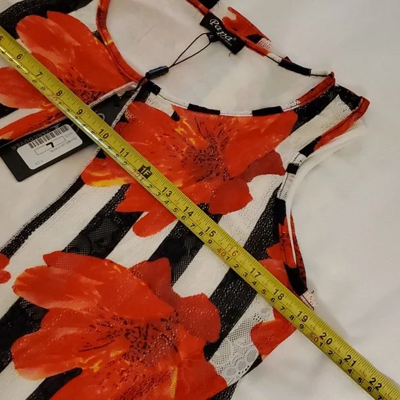 Top - Picture 4 of 8